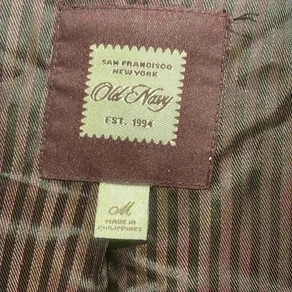 Vintage velvet old navy black blazer size medium with snowflake buttons - Picture 5 of 6